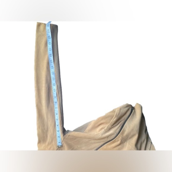 Vince Jacket - Picture 10 of 13